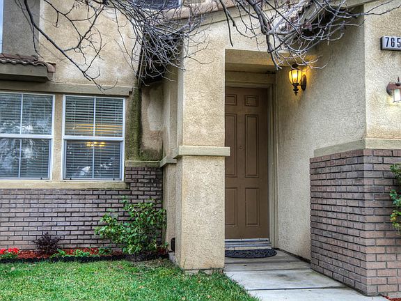 2nd image of 7657 Hemlock Ave