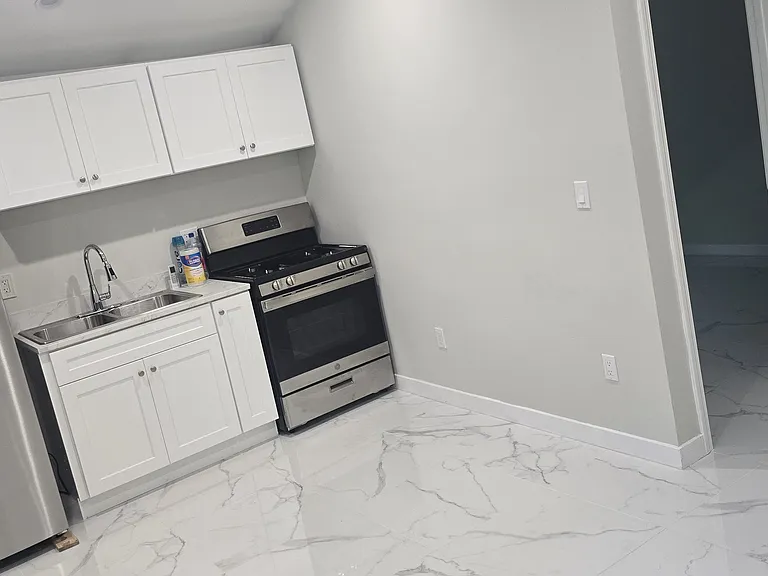 10634 Pinyon Ave — Photo 6