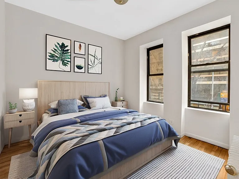 234 E 50th St #4C — Photo 2