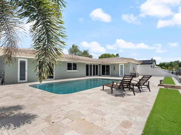 5911 NE 14th Way, Fort Lauderdale, FL 33334
