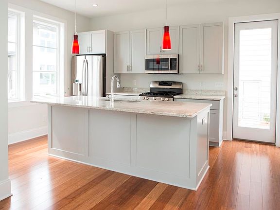 Similar Cabinets, Granite