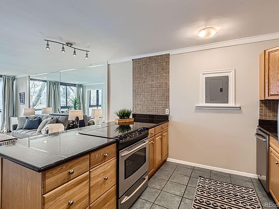 3rd image of 1050 N Corona Street #304