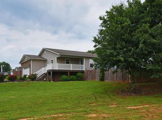 106 Alfred McCammon Rd, Maryville, TN 37804