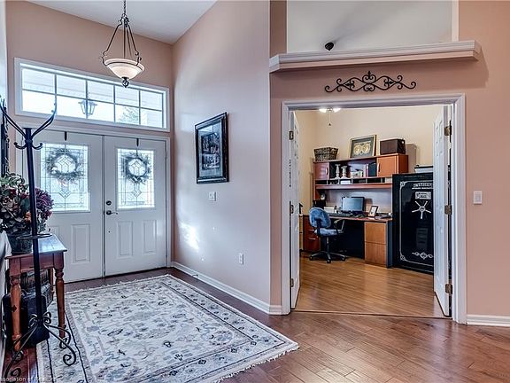 5th image of 108 Huntley Oaks Ct