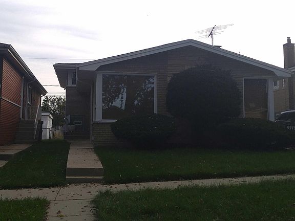 2nd image of 9115 S Crandon Ave