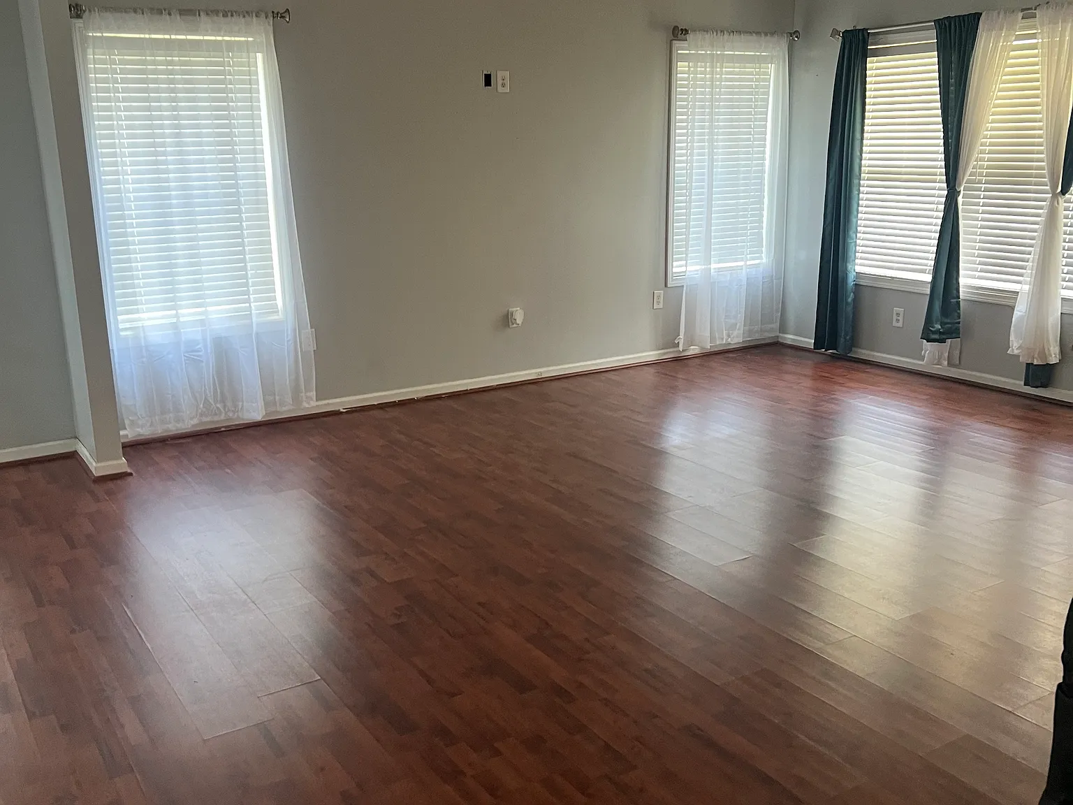 409 Lombardi Ct — Photo 3