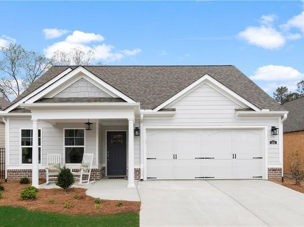 1235 Cedarcrest Blvd, Acworth, GA 30101