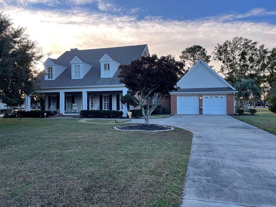 view up the driveway from the street