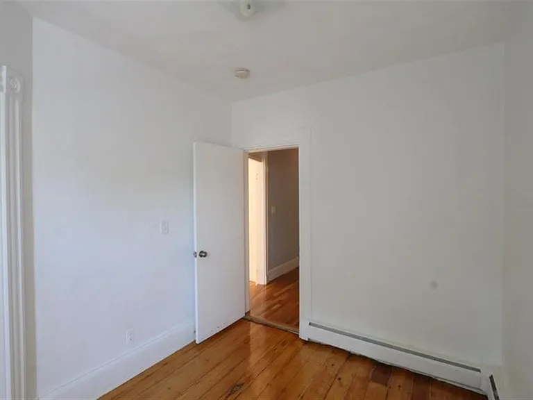 119 Harvard St #4 — Photo 11