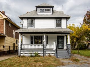 9711 Parmelee Ave, Cleveland, OH 44108