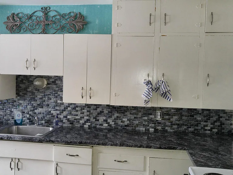 530 Mathews St — Photo 15