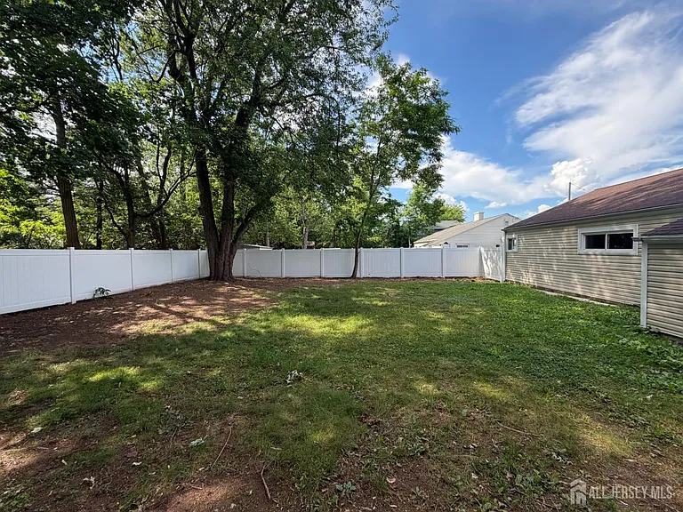 12 Stony Rd — Photo 8
