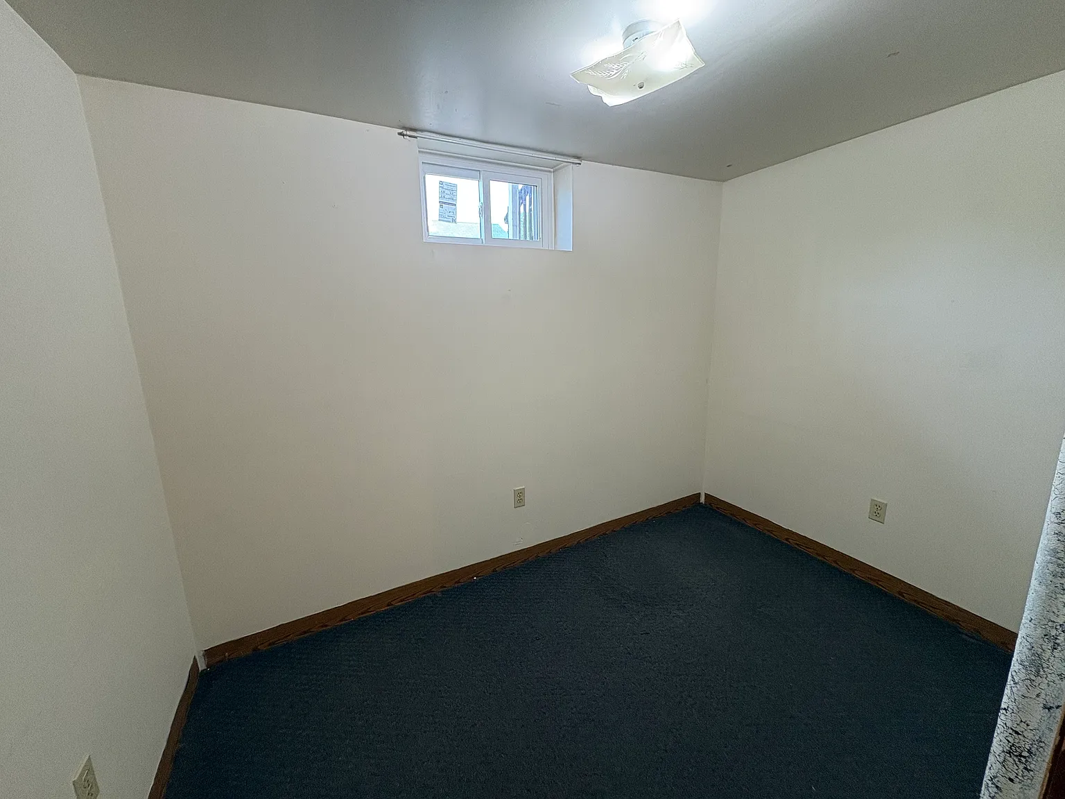 2 bed, $640 — Photo 3