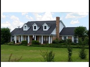 8717 Frank Snell Rd, Moss Point, MS 39562