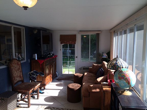 3rd image of 28062 Foxlane Dr