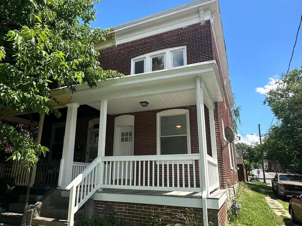 1923 Forster St, Harrisburg, PA 17103