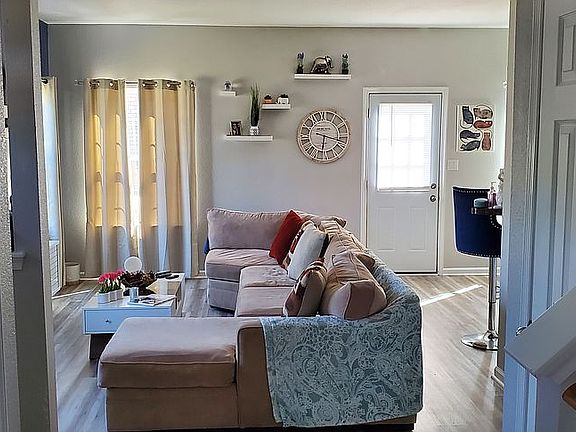 5th image of 138 Nautico Way