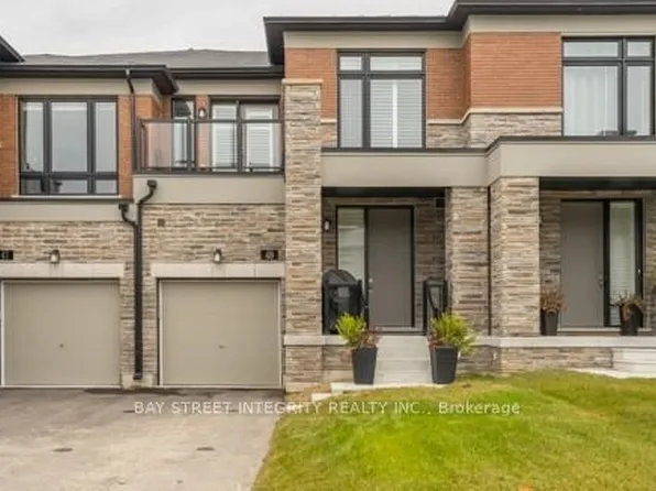 49 Badgerow Way, Aurora, ON L4G 0Z5