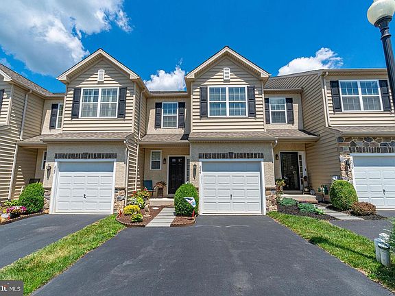 2nd image of 224 Kennedy Dr