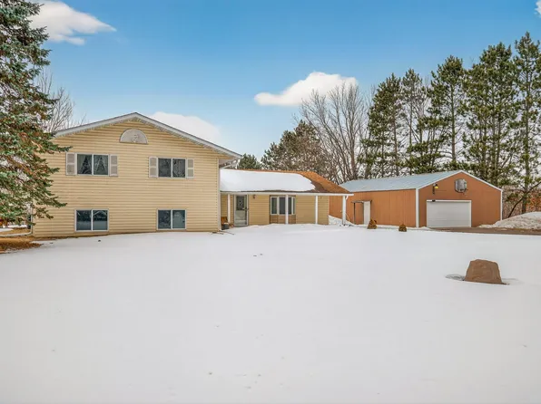 23056 Nightingale St NW, Saint Francis, MN 55070