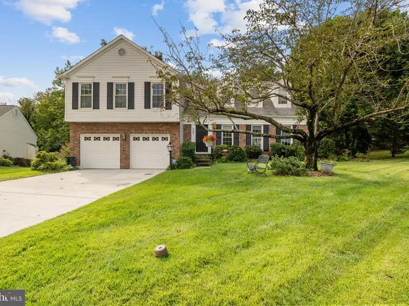 255 Autumn Chase Dr, Annapolis, MD 21401