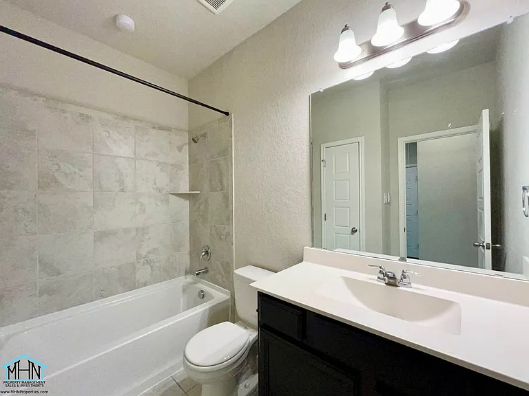 2307 Castello Way — Photo 29