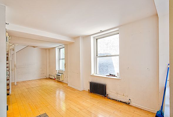 1st image of 325 E 14th St #6B