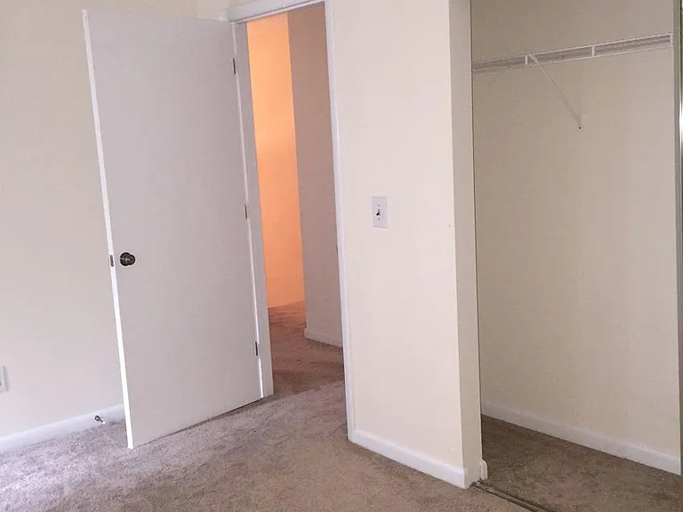 236 Brookberry Cir — Photo 23