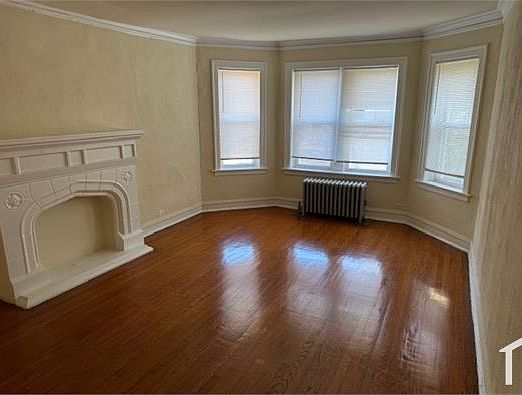 1st image of 8204 S Drexel Ave APT 3