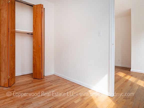 5th image of 402 E 78th St APT 34