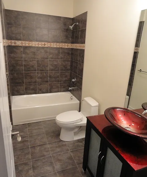 6957 N Greenview Ave #4B — Photo 3