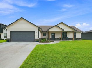 506 S Sweetwater St, Maize, KS 67101