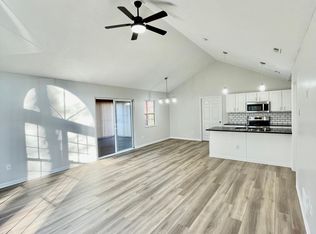 4275 Cobbleton Grove Cir, Canal Winchester, OH 43110