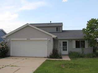 1283 Antigo Trl, Carol Stream, IL 60188