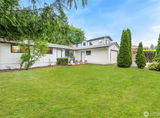 10618 SE 172nd St, Renton, WA 98055