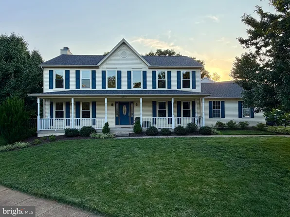 46573 Hampshire Station Dr, Sterling, VA 20165