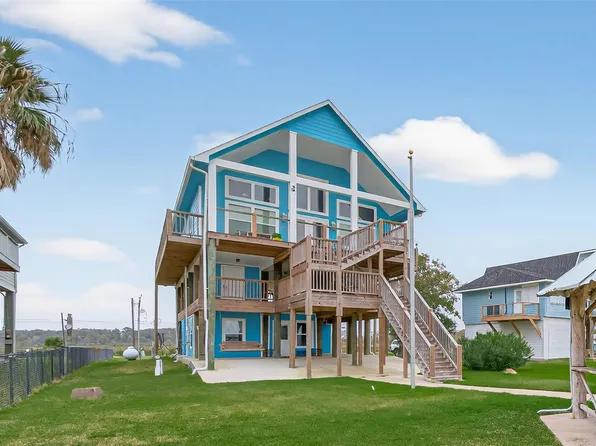 5226 Bayside Dr, Beach City, TX 77523