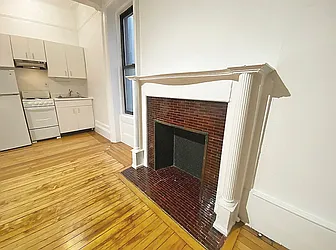 Rented by Rachel Realty