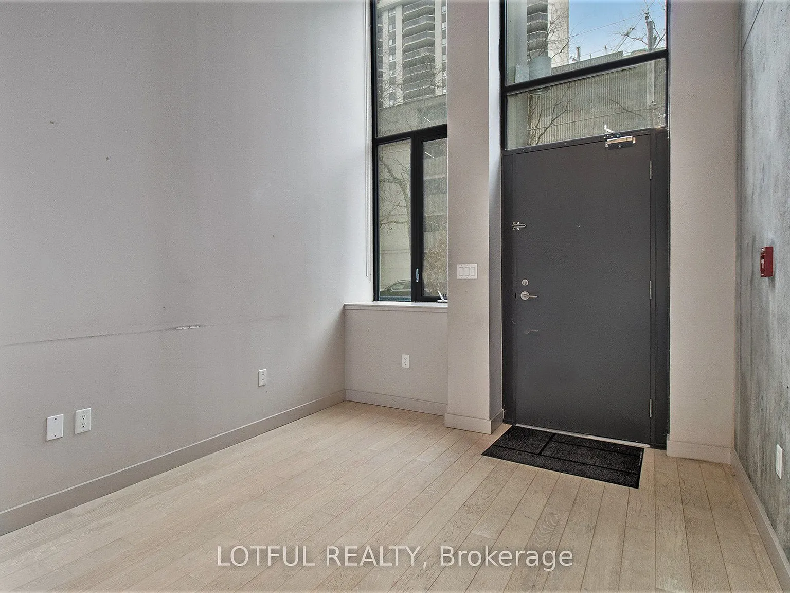 1 bed, $2,100 — Photo 2