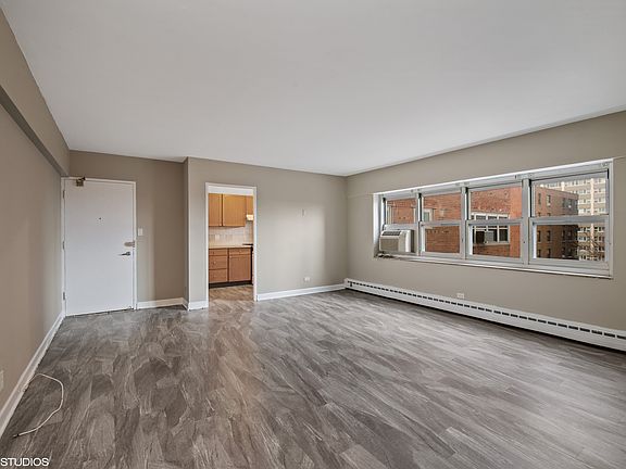 2nd image of 4970 N Marine Dr APT 629