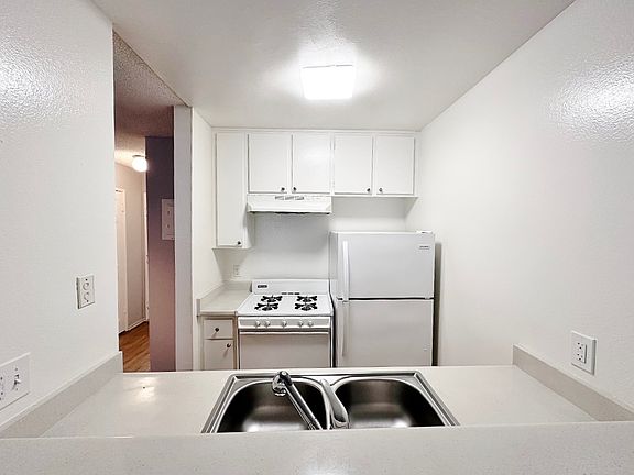 4th image of 12602 Venice Blvd APT 110