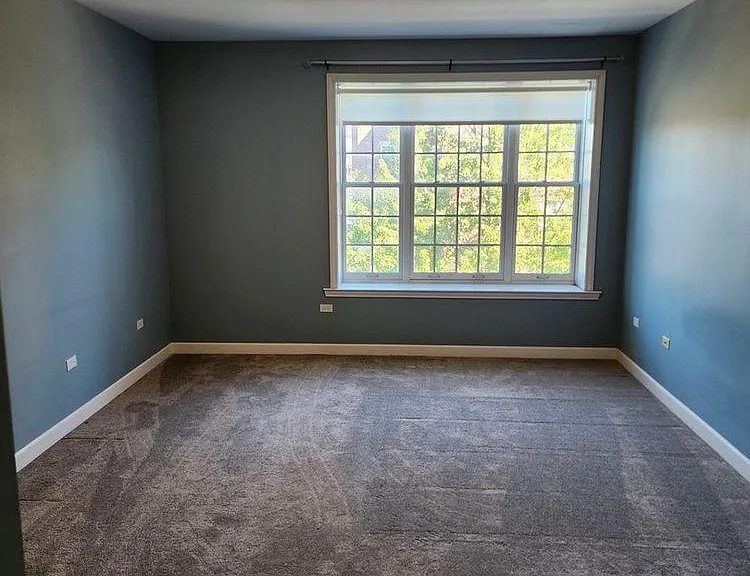 50 N Plum Grove Rd #310E — Photo 17