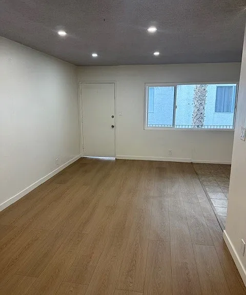 787 Gardenia Ave — Photo 10