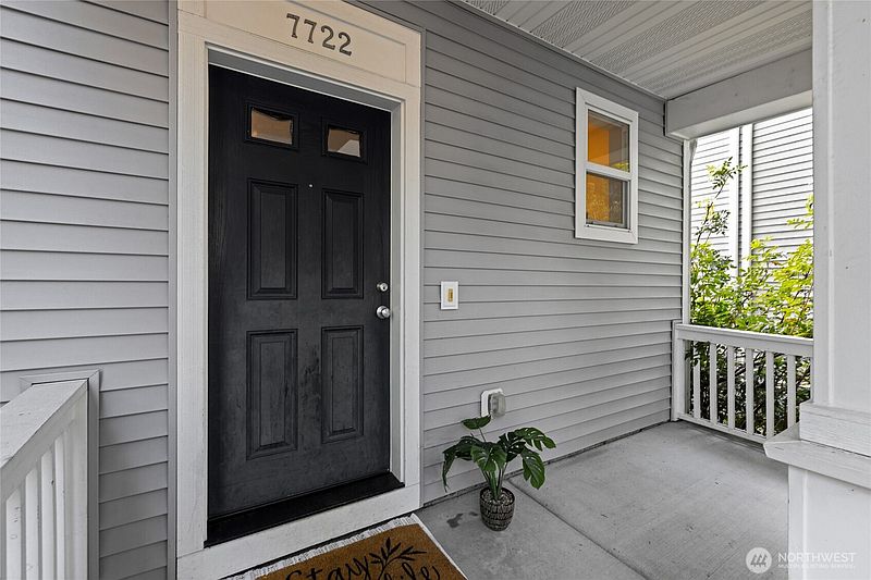 2nd image of 7722 39th Avenue S