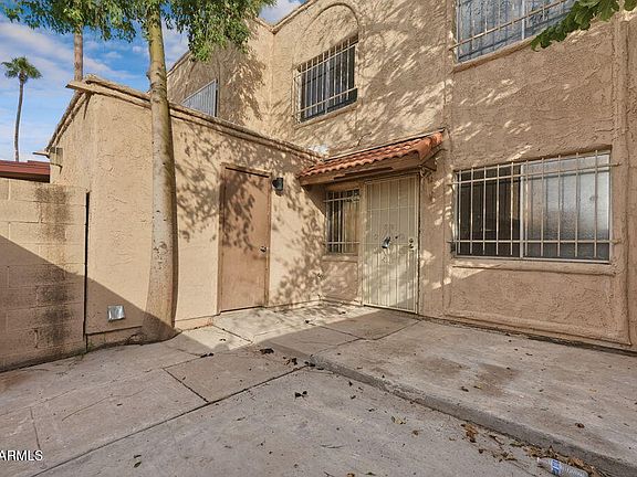 3rd image of 4250 N 68TH Avenue