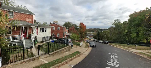 2451 S Monroe St — Photo 15
