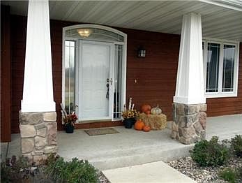 2nd image of 25311 Willow Ct