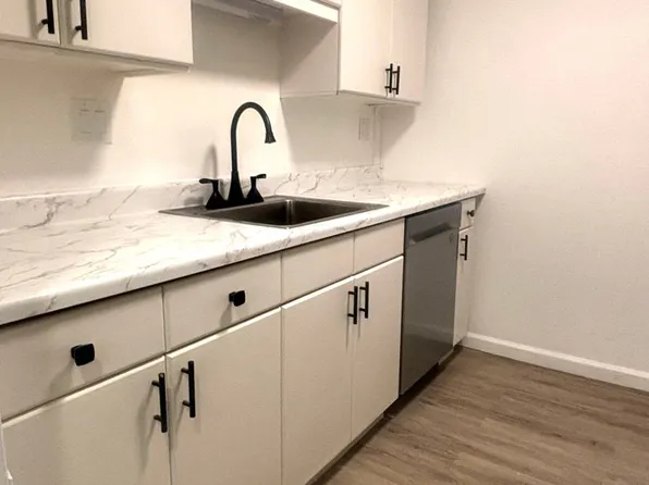 234 5th Ave APT 6, Redwood City, CA 94063