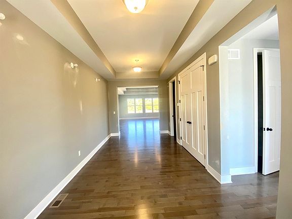 3rd image of 1010 Cornwell Dr