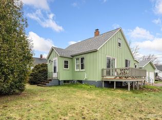 1805 Cindy St, Ishpeming, MI 49849